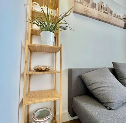 Joli F2 4prs Equipe « clos Notre Dame »